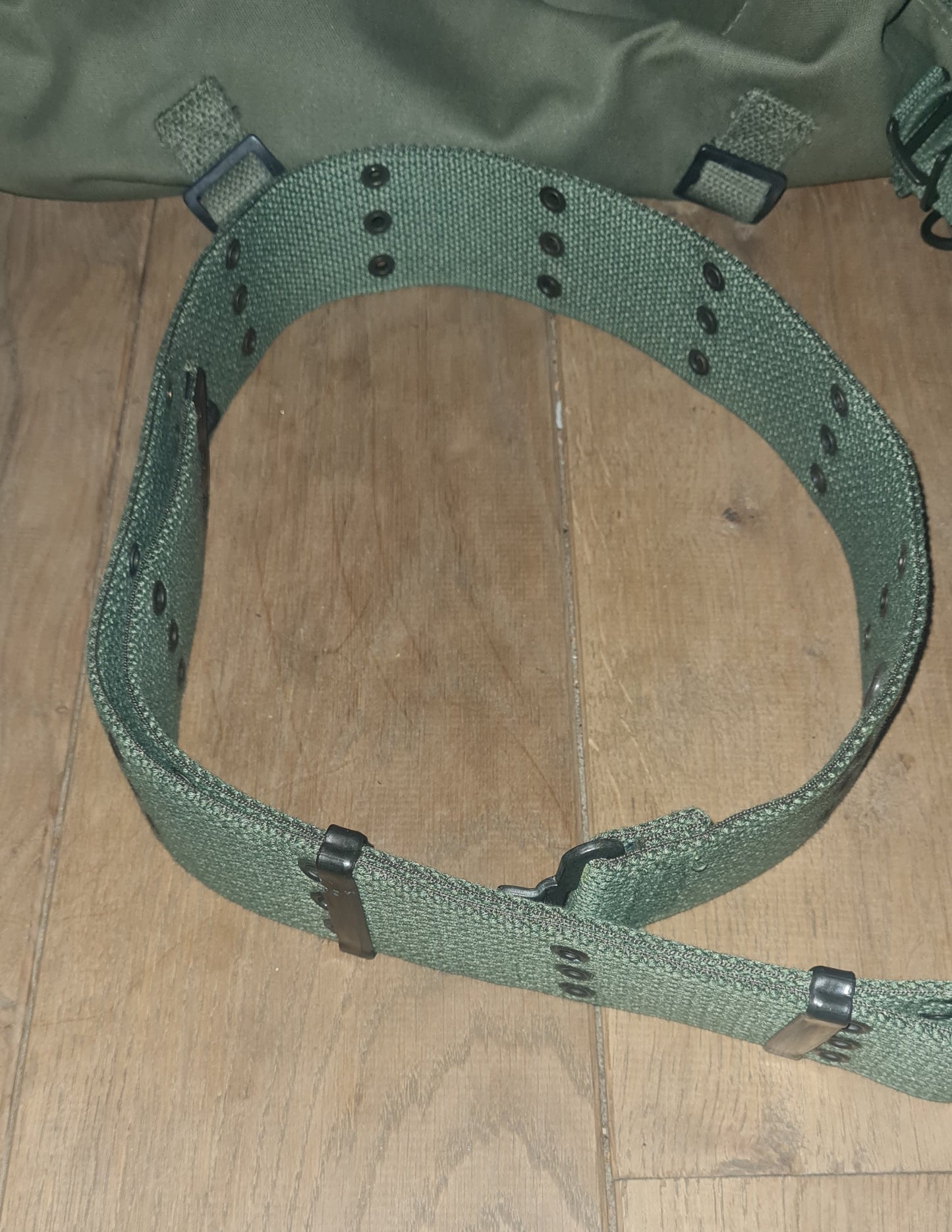 Original M58 Webbing Pattern der Niederländischen Armee (KM)