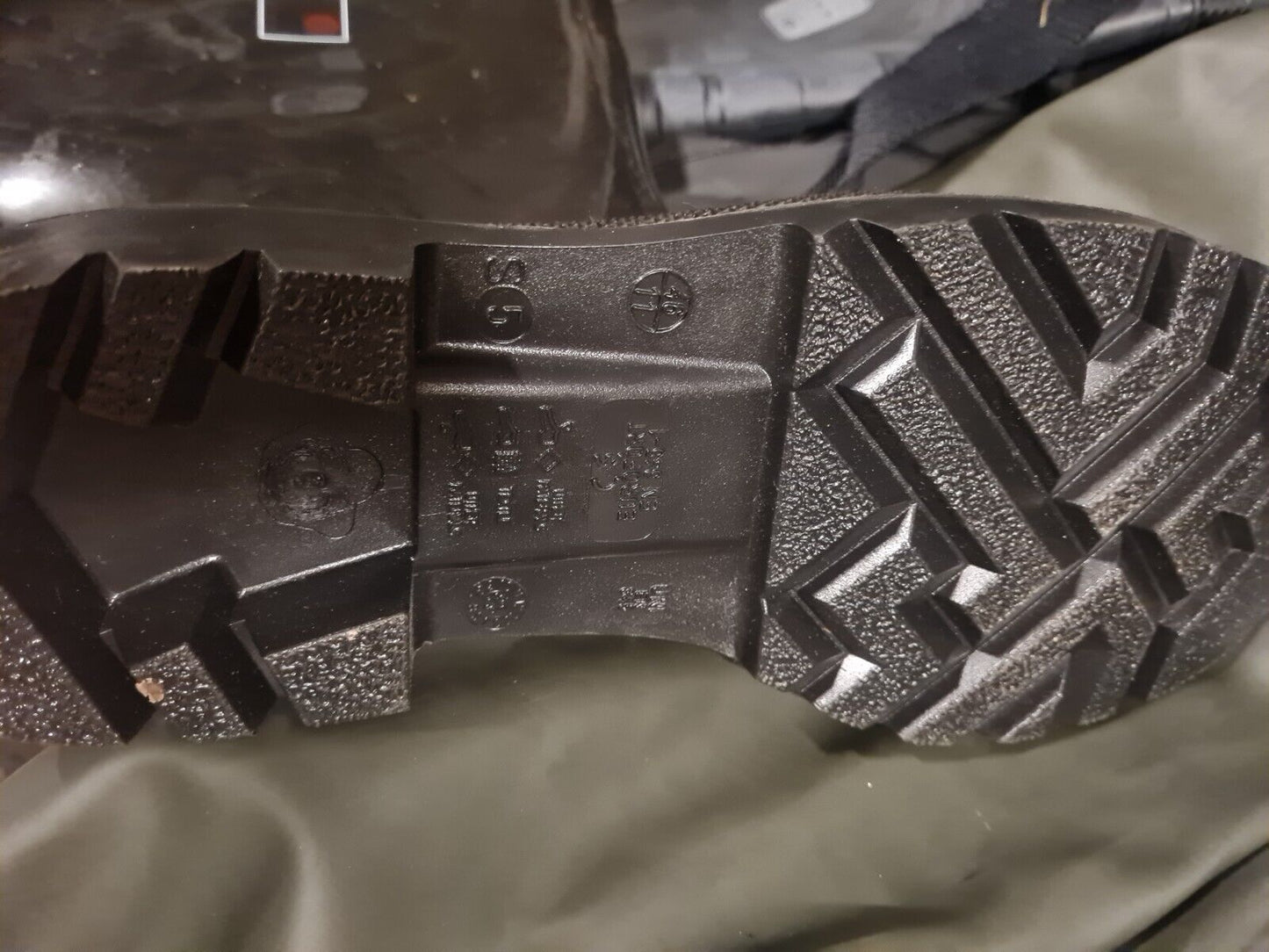 Bundeswehr Pioniere Original Wathose NEU Anglerhose Novotex BW Größe 3 / 46 Oliv