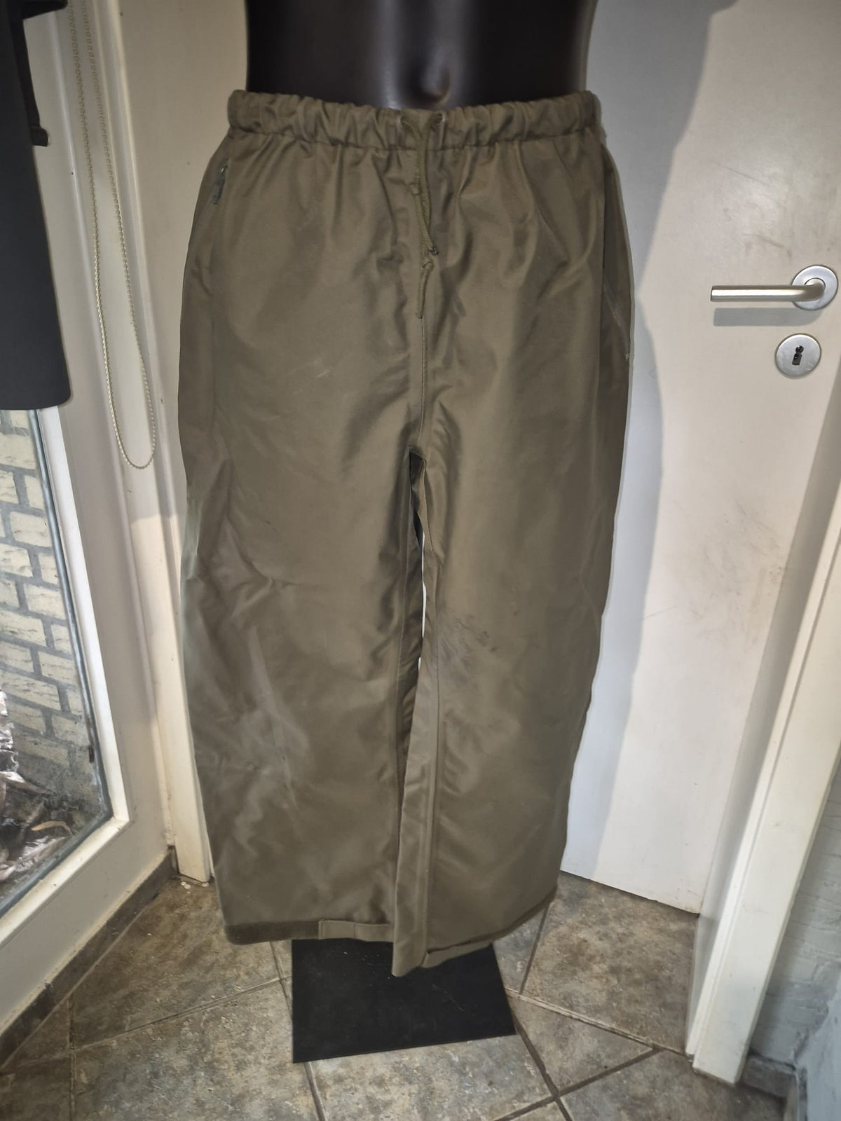 Original Bundeswehr Gore Tex Gummi Nässeschutz Oliv kein Flecktarn.