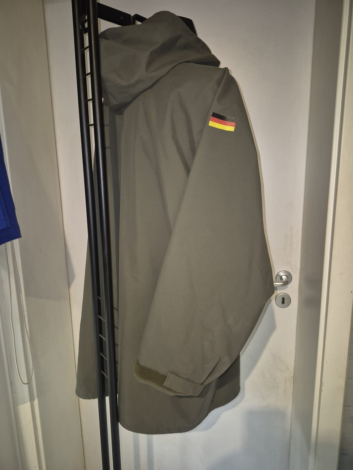Original Bundeswehr Gore Tex Gummi Nässeschutz Oliv kein Flecktarn.