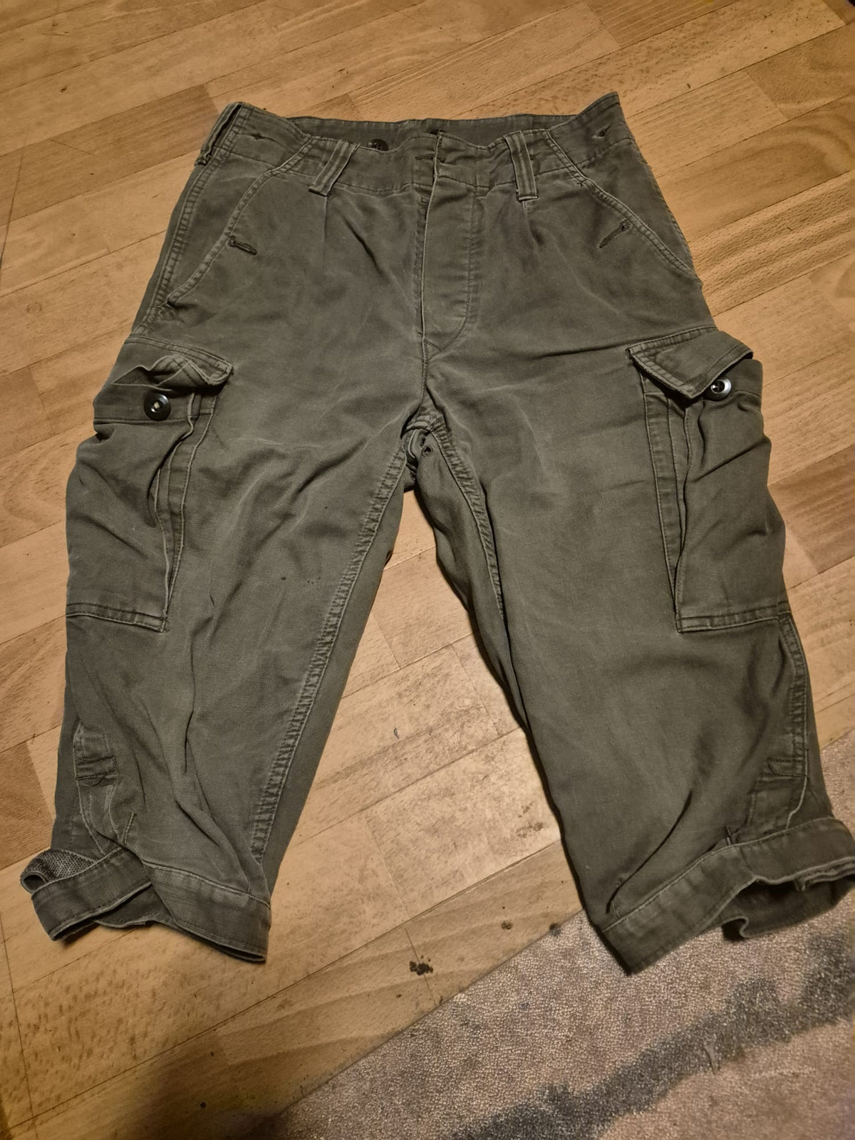 Original Bundeswehr Moleskin Feldhose Kurz Bermuda