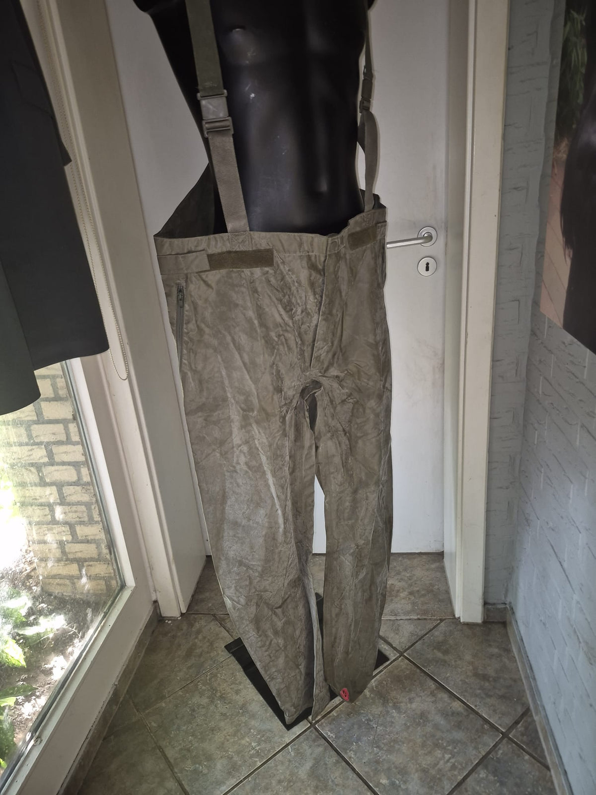 Original Bundeswehr Gore Tex Gummi Nässeschutz Oliv kein Flecktarn.